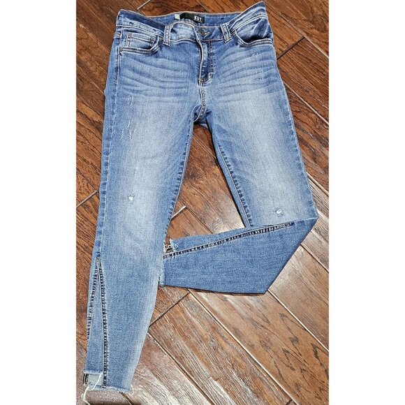 Kut From The Kloth Woman's Sz 2 (28x25 Measured ) Connie Distressed Ankle Jeans - Picture 1 of 9